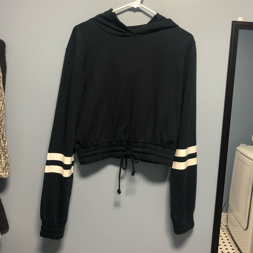 Navy hoodie with elastic waistband